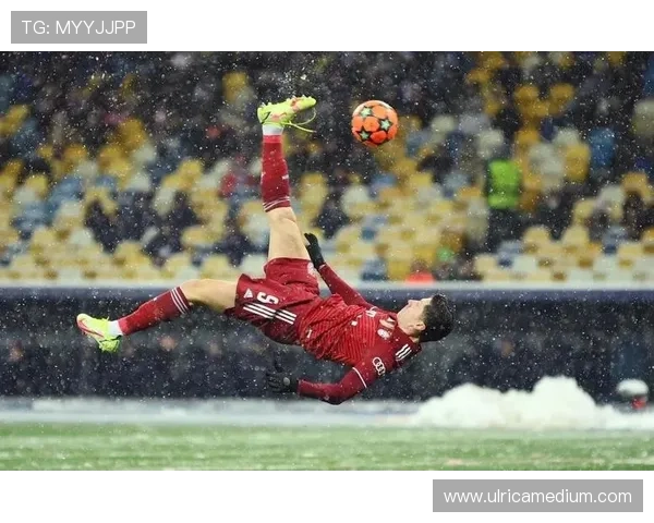 莱万多夫斯基欧冠决赛失利分析:再度错失捧杯梦想及未来走势展望