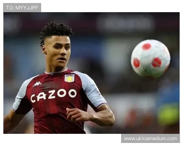 沃特金斯与拉什福德:冲击型前锋战术角色及进攻效率对比 沃特金斯与拉什福德:冲击型前锋战术角色及进攻效率对比